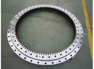 Kobelco Excavator Slewing Ring, Circle, Slewing Bearing (SK200-5)
