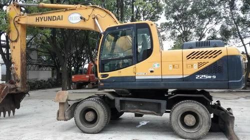 Used Good Quality/ Very Cheap Hyundai 225W-9/225W Wheel Excavators/Hot Sale