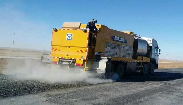 XCMG Official Truck Mounted Synchronous Asphalt and Chip Sealers Xtf1203