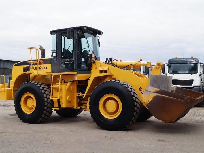 Wheel Loader Moving Type Loader in Chile on Sale