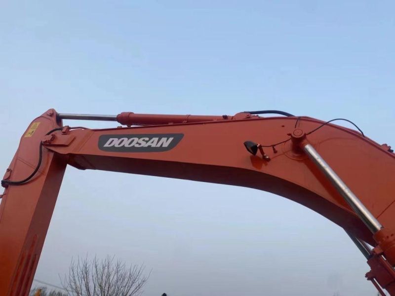Used Doosan Dh220LC-7 Excavator / Doosan Dh150 Dh220 Excavator