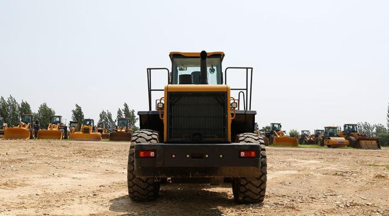 Sem Front Loader Sem658d Wheel Loader with Cummins Engine