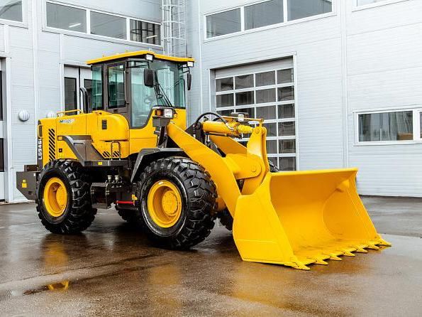 6 Ton Large Wheel Loader with Rock Bucket LG968