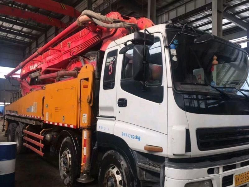 Hot Sale Truck-Mounted Concrete Pump with Low Price Sale in China