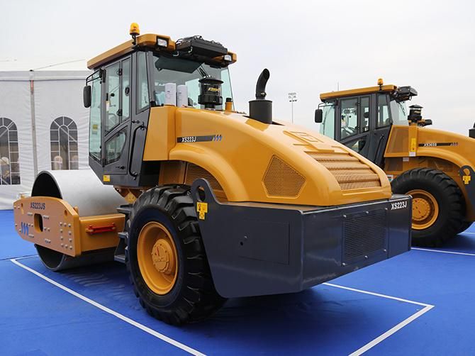 Cheap Price 22 Ton Compactor Single Drum Vibrating Road Roller Xs223j for Sale in India