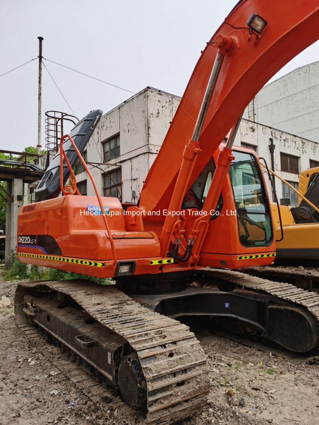 Doosan 220LC-7 Crawler Excavator Used Construction Equipment Is on Sale