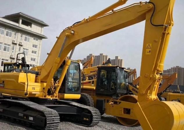 Quick Hitch 25 Ton Excavator St Se245LC for Construction Works