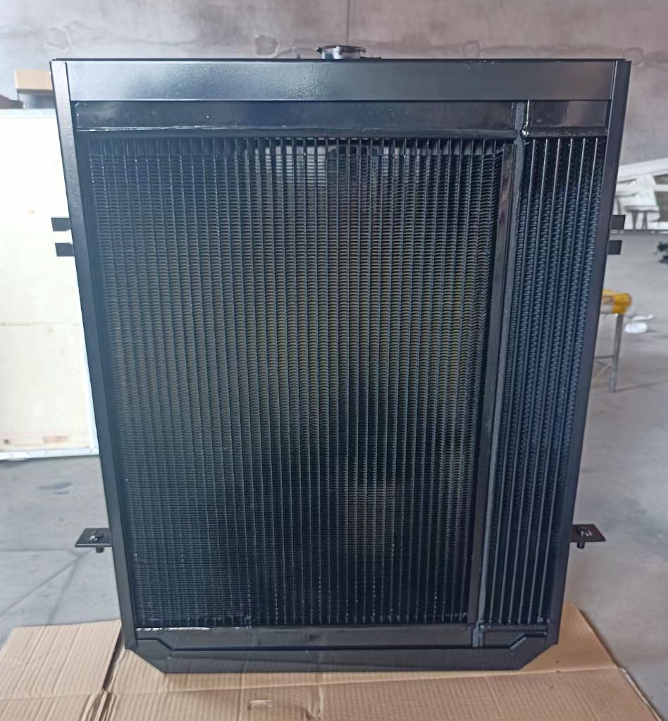 Radiator Grille Heat Sink Condenser Water Tank for Excavator Spares