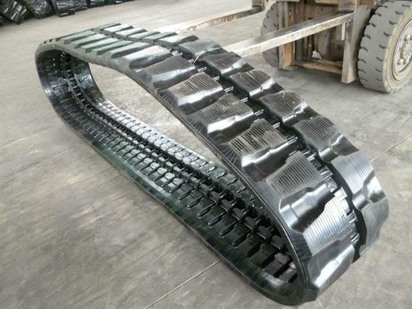 PC75uu New Condition Excavator Rubber Track (450*83.5K*74)