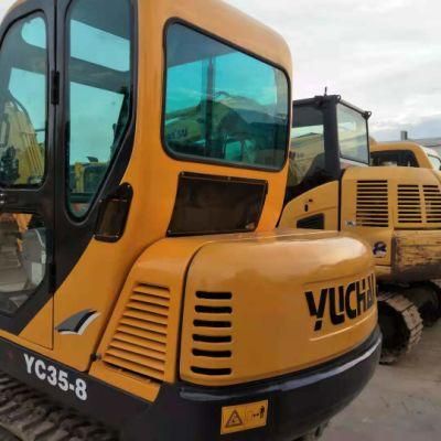 Mini Excavator Yuchai New Crawler Excavator Yc135-8 Wheel Drive Excavator on Sale