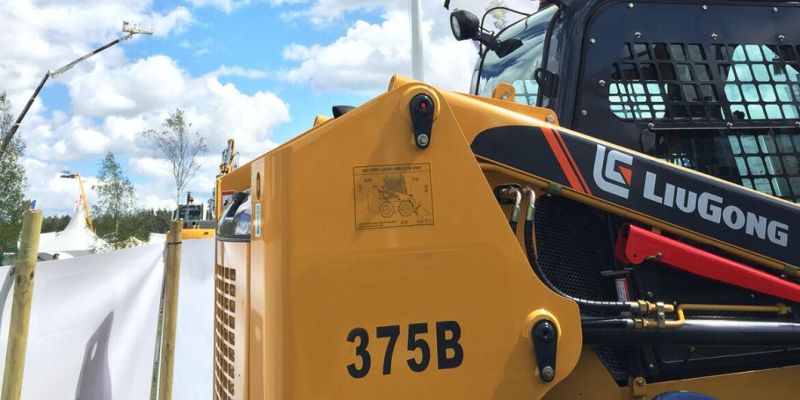 Mini Loader 4WD Liugong 3ton Skid Steer Loaders 375b