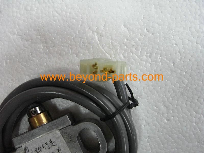 PC200-5 Excavator Komat*Su Traveling Pressure Switch