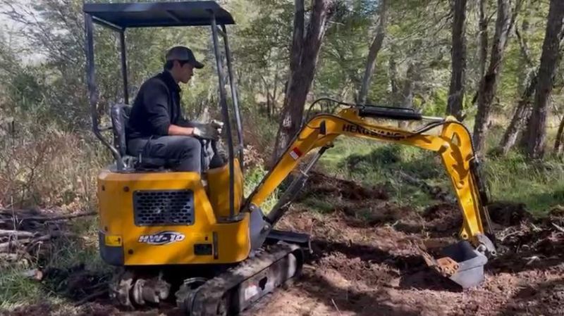 Small Ride on Excavator for Garden Use