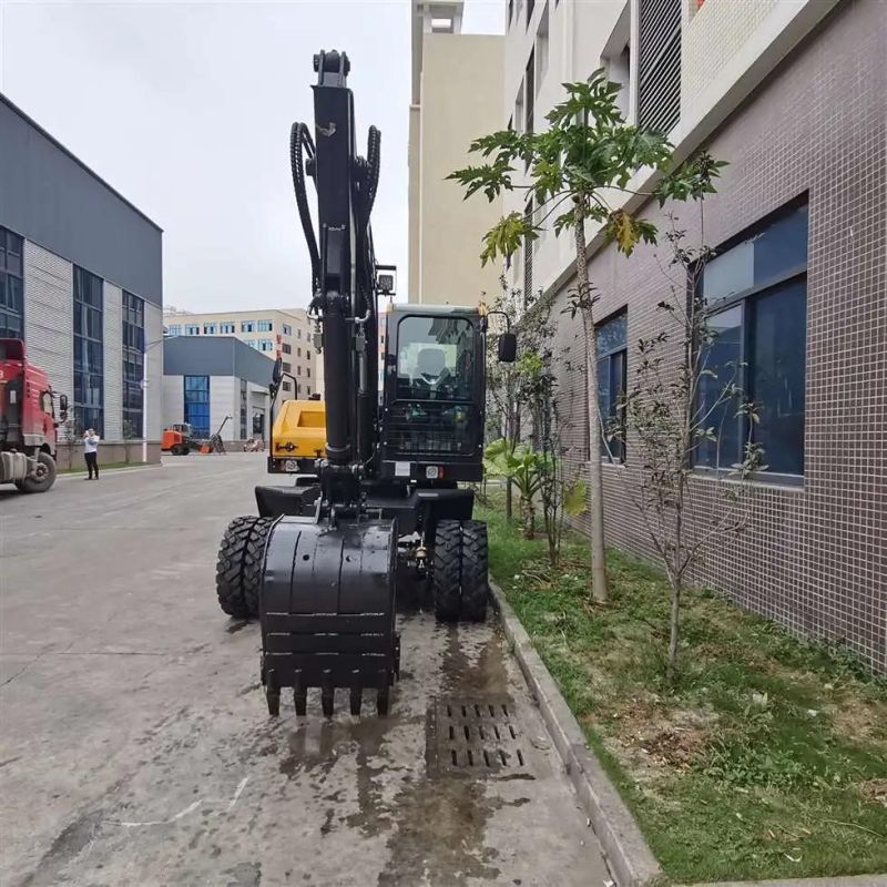 5.5 Ton Excavator Construction Digger Machine Tire Excavator