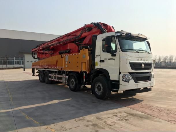 HOWO Isuzu Concrete Boom Pump Truck 8X4 56m 58m 63m 70m Factory Outlet Boom Pump Truck