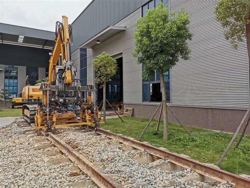 Railway Sleeper Changer Railroad Maintenance Machine Track Laying Machine