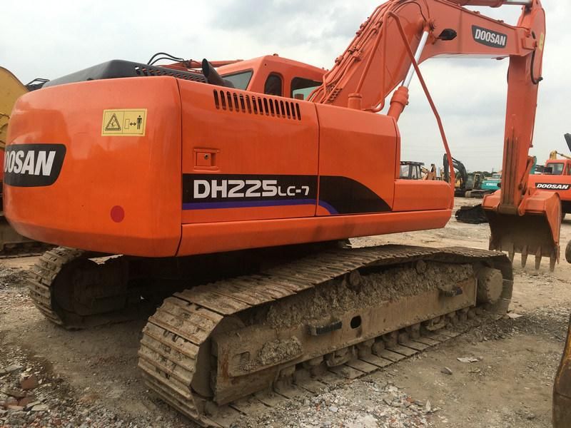 Low Working Hour Second Hand Doosan Dh225LC-7 Crawler Excavator