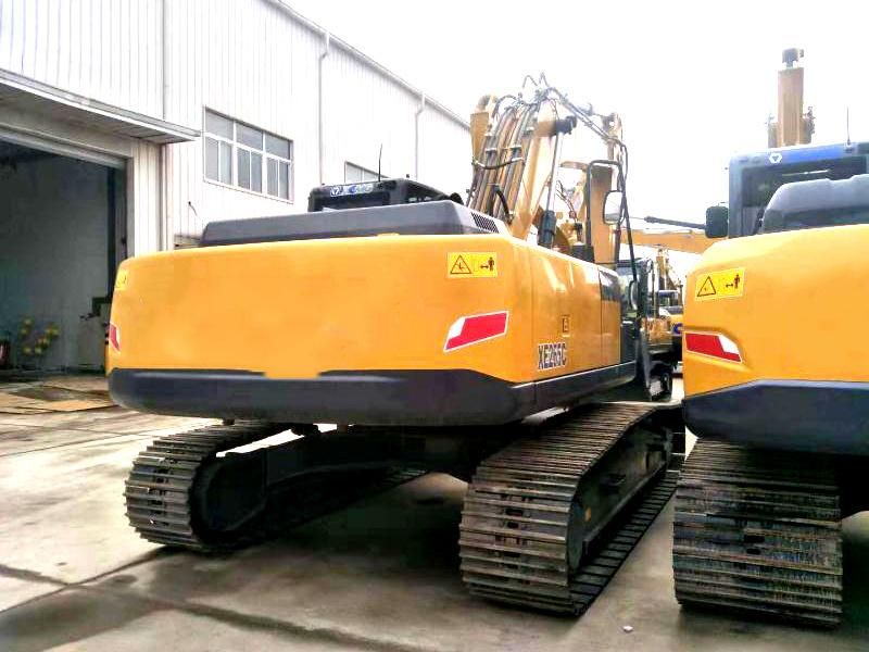 Earth Moving Hydraulic Digger Medium Crawler Excavator Xe265c