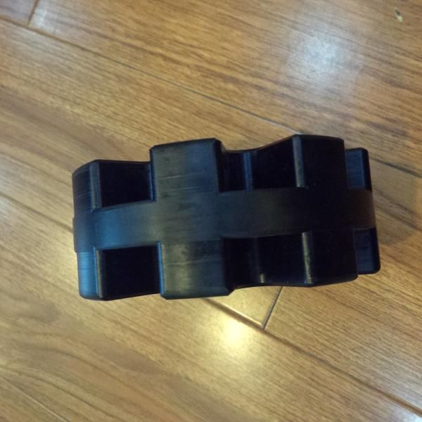 Small Robot Rubber Track (118*61*18)