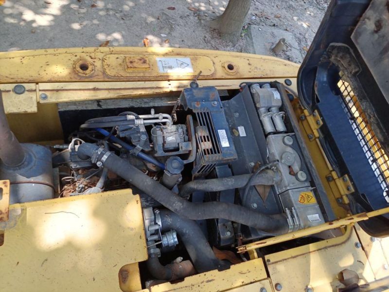 Used Cheap Good Quality Komatsuu PC 110-7/ 60W-7 Excavator Max Unique Clearance Cylinder Power Engine