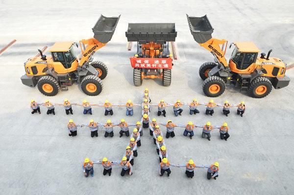 Chinese 2 Ton Wheel Loader Ensign Brand Yx620 with Joystick