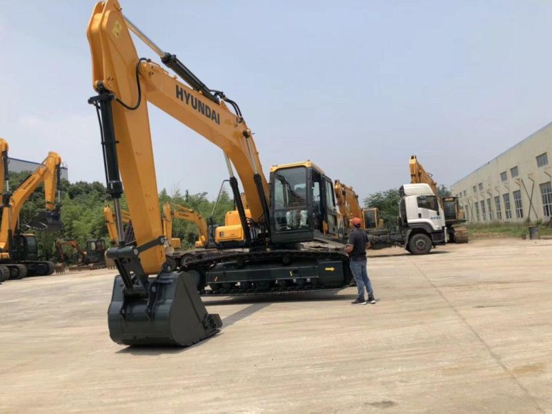 Hyundai 21.5 Ton Crawler Excavator R215vs with Cheap Price