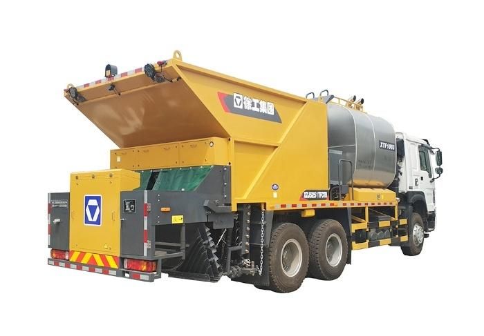 China Top Brand Asphalt Synchronous Chip Sealer Truck Xtf1003 with 4m Seal Width