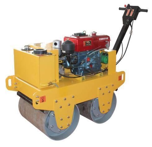 Double Drum Road Roller Compactor Gyrc-70 with Honda Engine
