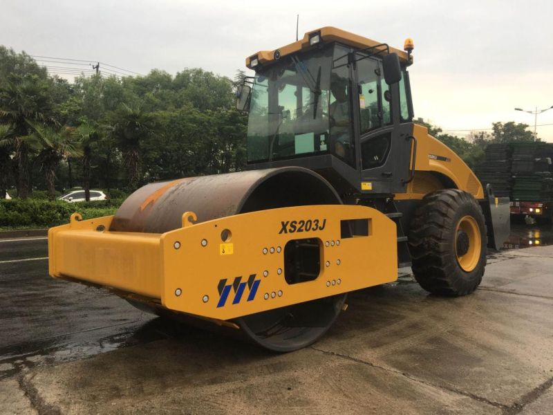 Xuzhou 20ton Single Drum Steel Road Roller Xs203j with Sheep Foot