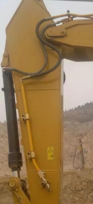 Black Round Oil Supply Tube Rubber Hose High Presure Diesel Pipe for Excavator