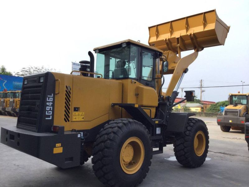 6 Ton Large Wheel Loader with Rock Bucket LG968