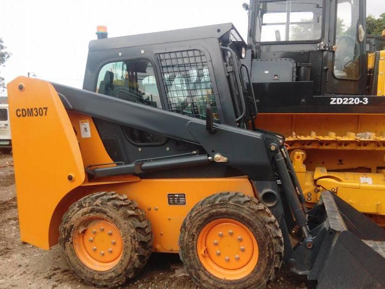 Lonking Cdm307 4WD 760kg Mini Skid Steer Loader Price