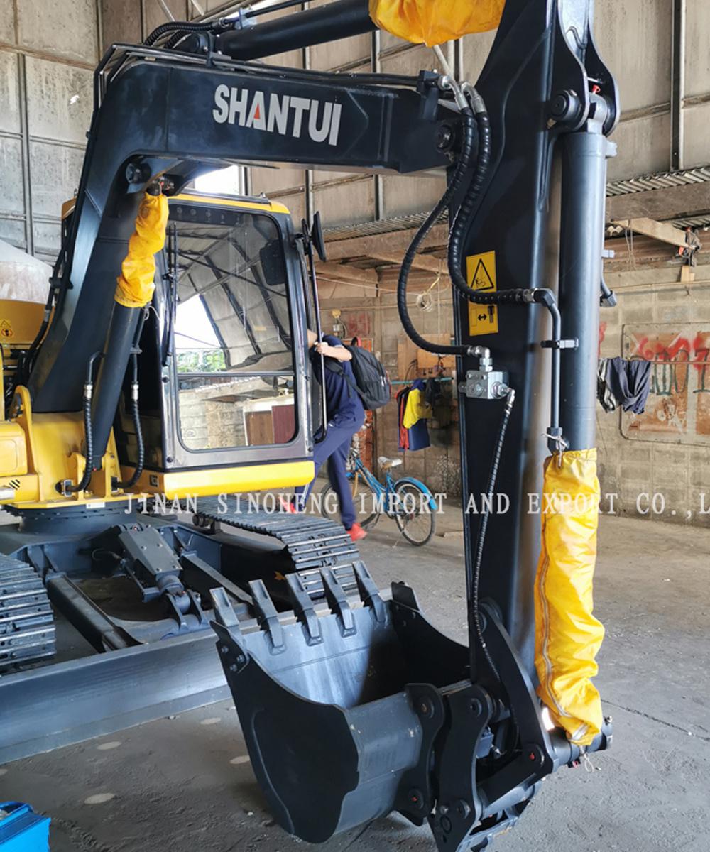 China Excavator Se75 Operating Weight 0.7 Tons Small-Scale