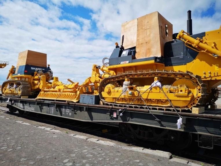 Shantui Brand Earthmoving Bull Dozer 154HP Dh13K Full Hydraulic Crawler Bulldozer