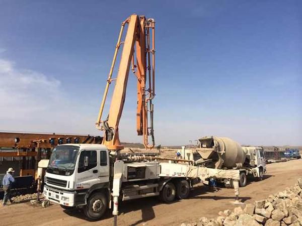 China Famous Good Quality 30m to 63m Concrete Pumps Pump Truck for Construction