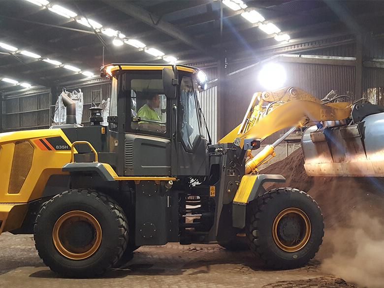 Liugong 835h 3.0 Ton Polit Control Front Wheel Loader