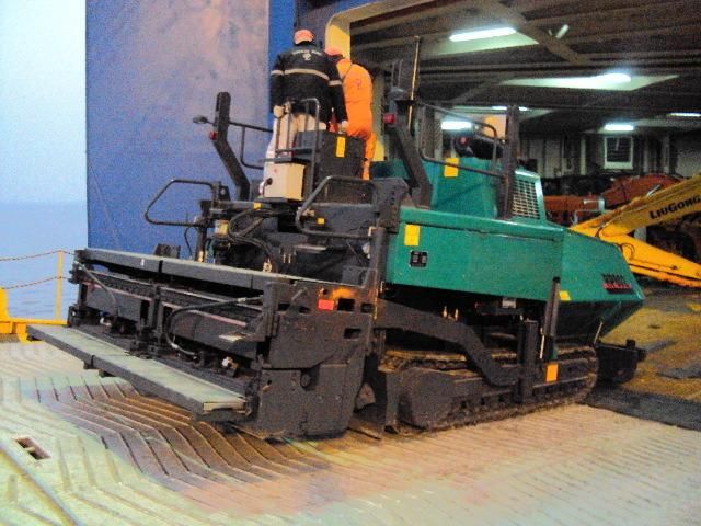 Concrete Asphalt Road Paving Machinery (RP601L/RP701L)