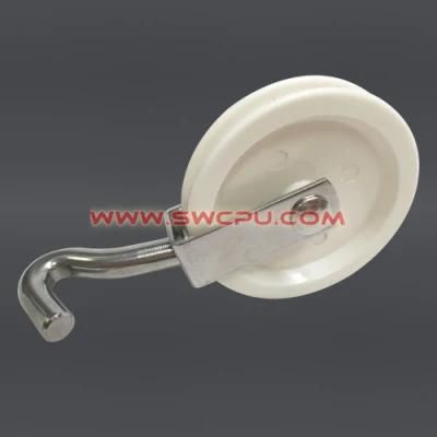 Injection Molded Nylon Plastic Idler Chain Pulley / Rope Pulley Wtih Hook