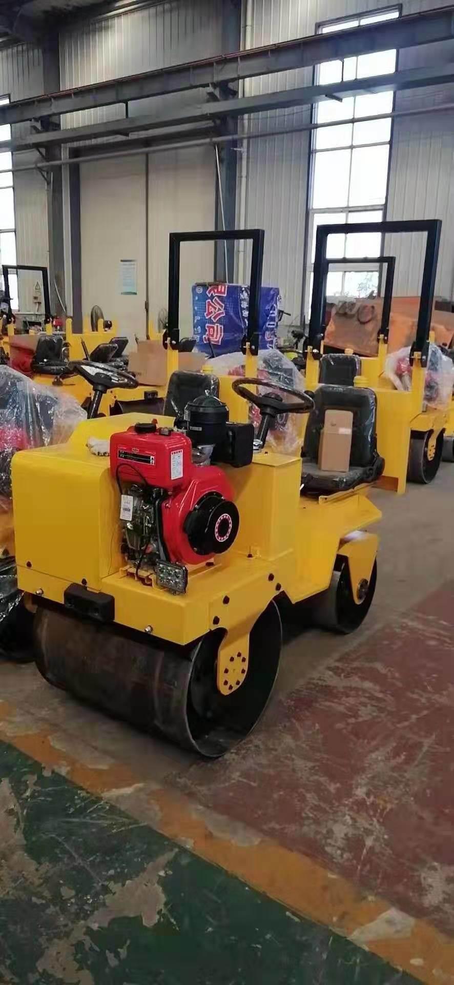 800 Small Car Roller Road Machinery