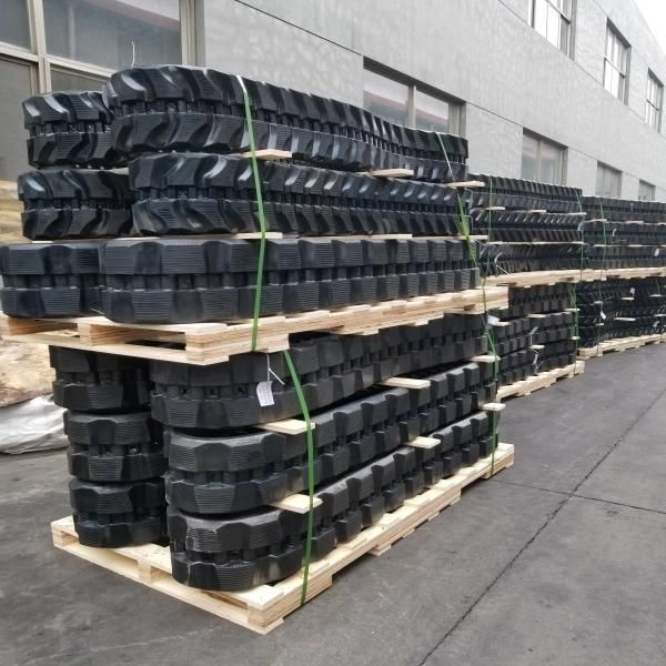 Kobelco  Kb400*72.5K*72h Rubber Tracks for Excavator Machinery Parts