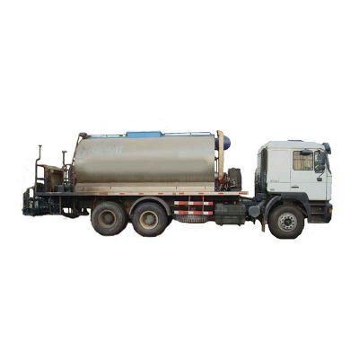 HOWO Truck Asphalt Sprayer Distributor for Road Construction