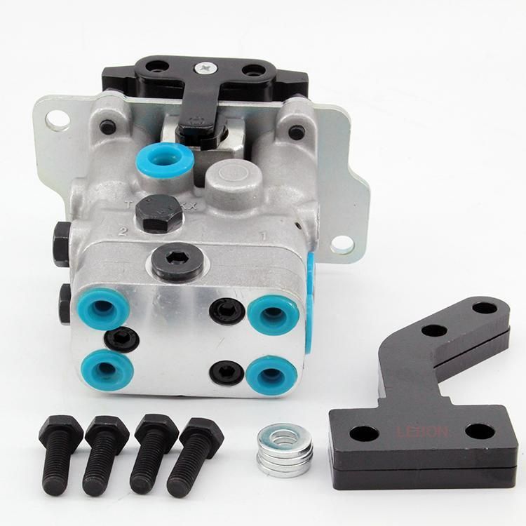Excavator Parts PC200-7 PC200-8 8 Hole Foot Valve Foot Pedal Valve