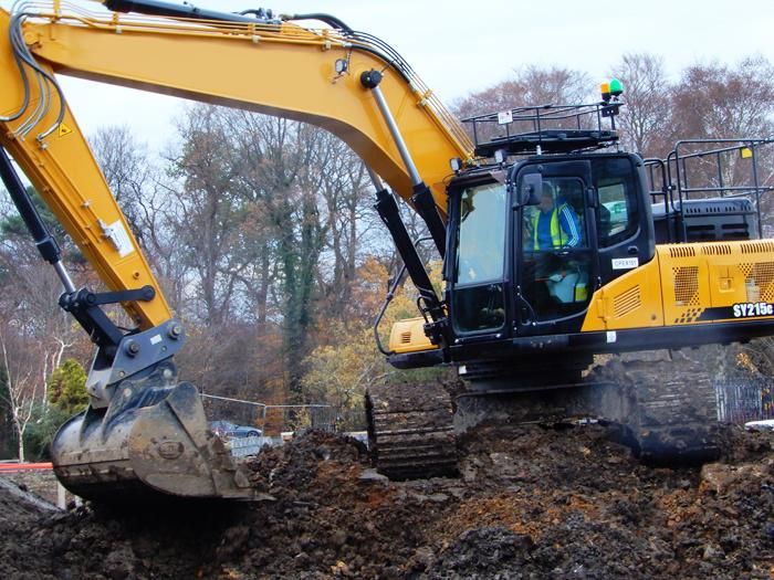 Crawler Excavator 21.5 Ton Heavy Crawler Excavator