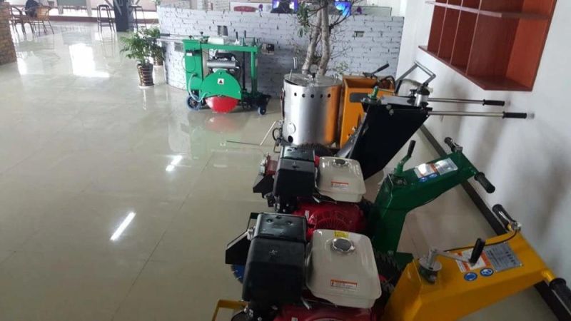 Asphalt Glue Caulking Machine Using for Filling Sealant Asphalt