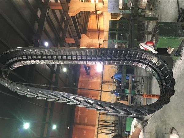 Excavator Rubber Track for Cat mm40b and Mitsubishi mm45 (400X72.5WX72)