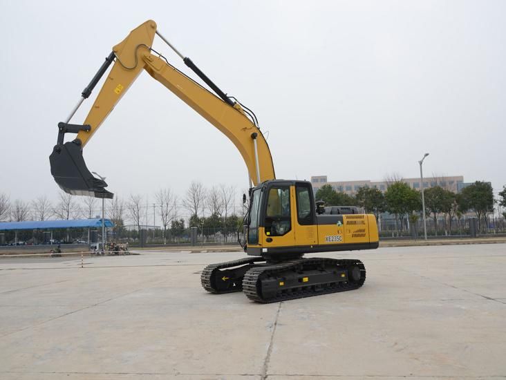 Chinese Hydraulic Crawler Excavator 25 Ton Xe250u in Philippines