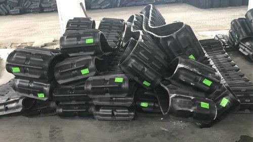 DC 68g Combine Harvester Rubber Track (450-90DC-51)