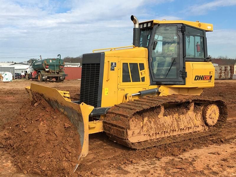 China Shantui Brand 130HP Small Crawler Bulldozer Dh13-B2 Dh13-K2