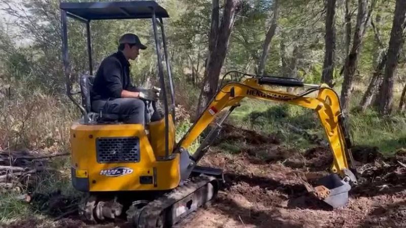 Construction Used Mini Wheel and Crawler Excavator with Powerful Engine