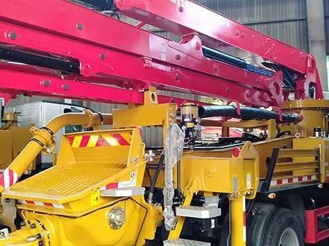 25m Truck-Mounted Concrete Pump Syg5210thb 25c-8 (SZ-EU) with Power Engine